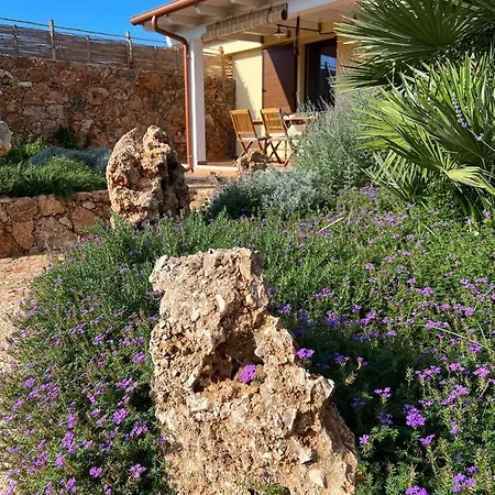 Villa Impetrata Iun Q7090 *
