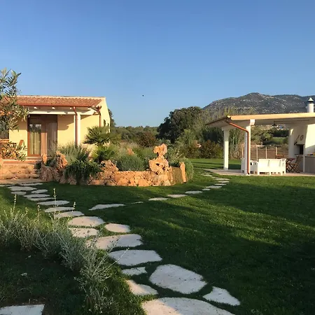 Villa Impetrata Iun Q7090 *