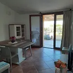 Vila Impetrata Iun Q7090 *